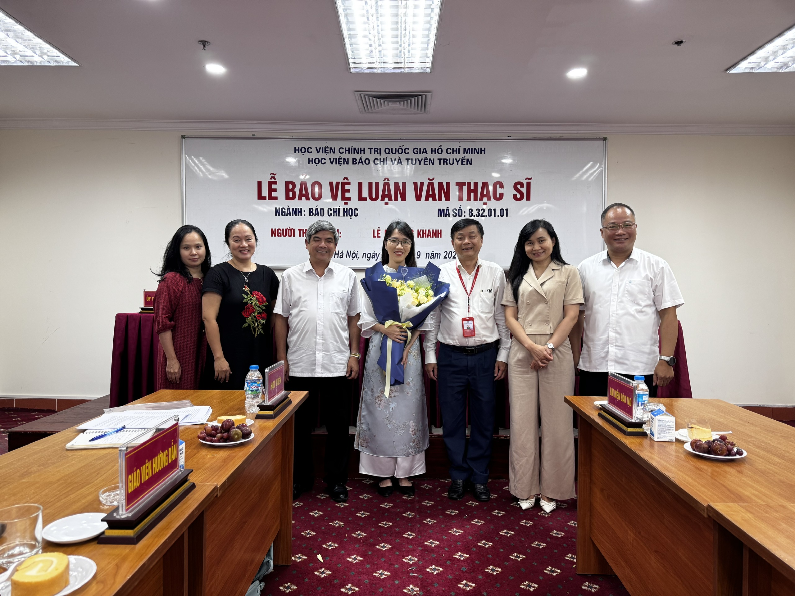 Nghi&ecirc;n[-]cứu[-]về[-]th&ocirc;ng[-]tin[-]nạn[-]nh&acirc;n[-]chất[-]độc[-]da[-]cam[-]tr&ecirc;n[-]b&aacute;o[-]mạng[-]điện[-]tử